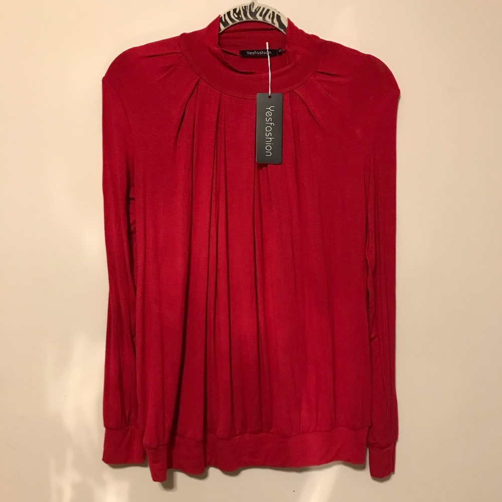 Long Sleeve Mock Top - M